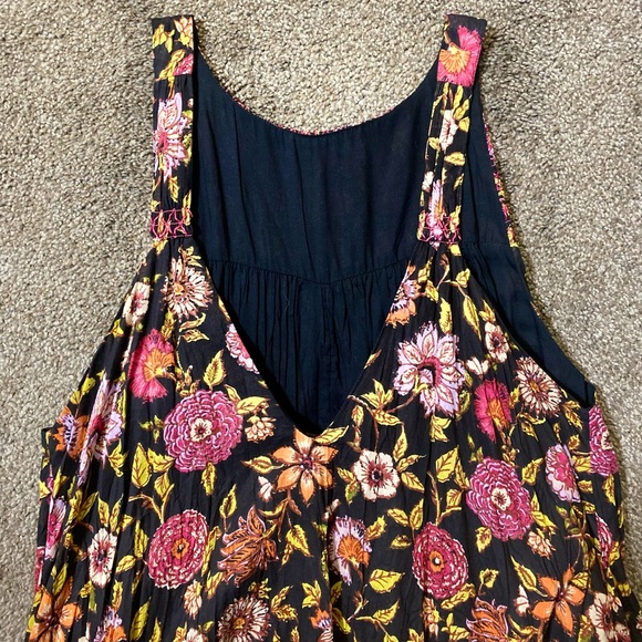 Offers are Welcomed! Free People dress- floral, flowy dress size xs. - Picture 7 of 10